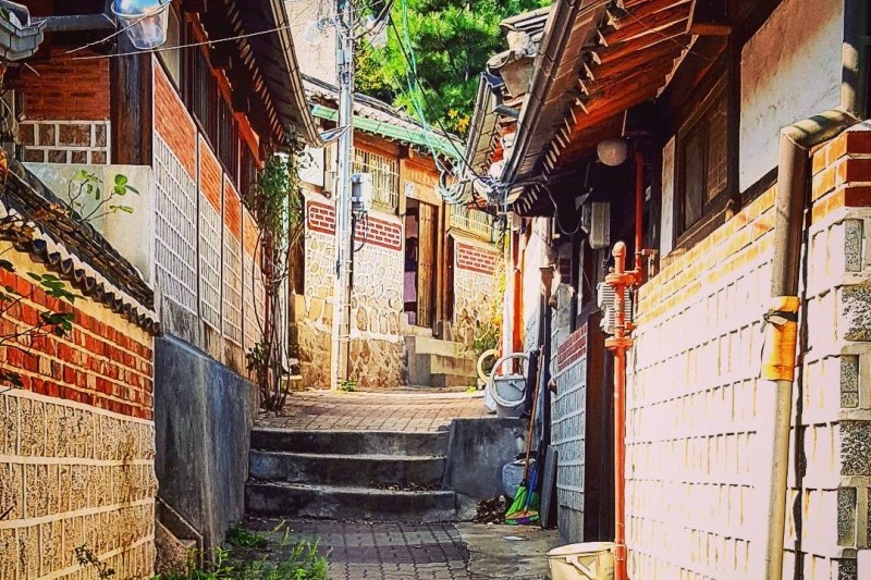 Bukchon Hanok Village (20/25)