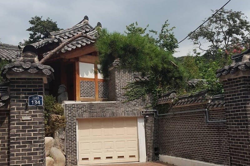 Bukchon Hanok Village (21/25)