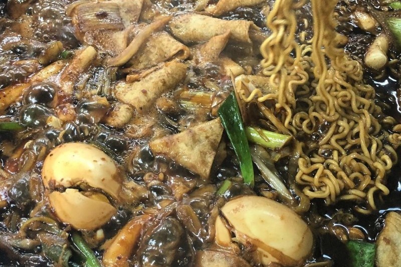 Sindangdong Tteokbokki Town  (11/20)