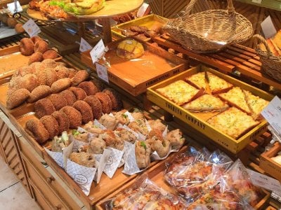 Kungjeon Bakery (궁전제과)
