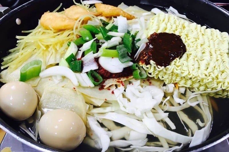 Mabongnim Halmeoni Tteokbokki  (6/11)