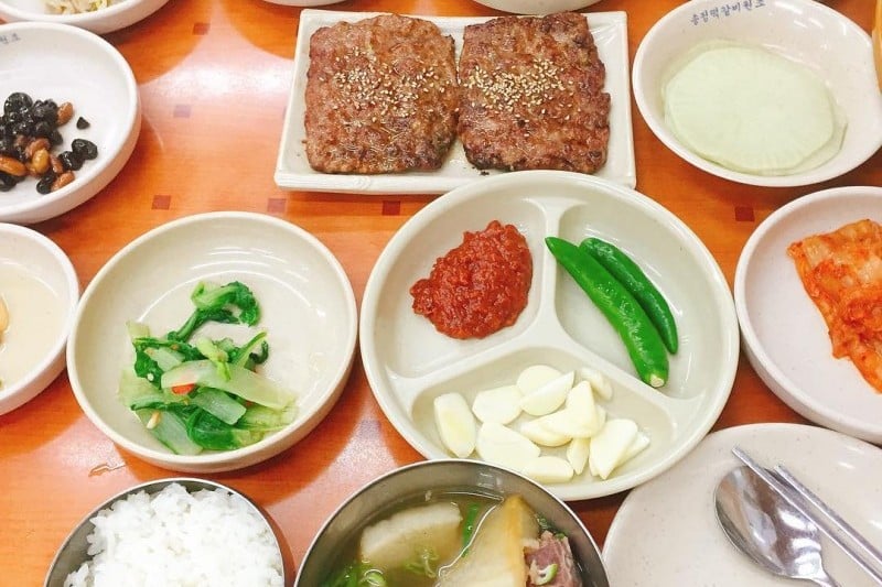 Songjeong Tteokgalbi - 1st branch 