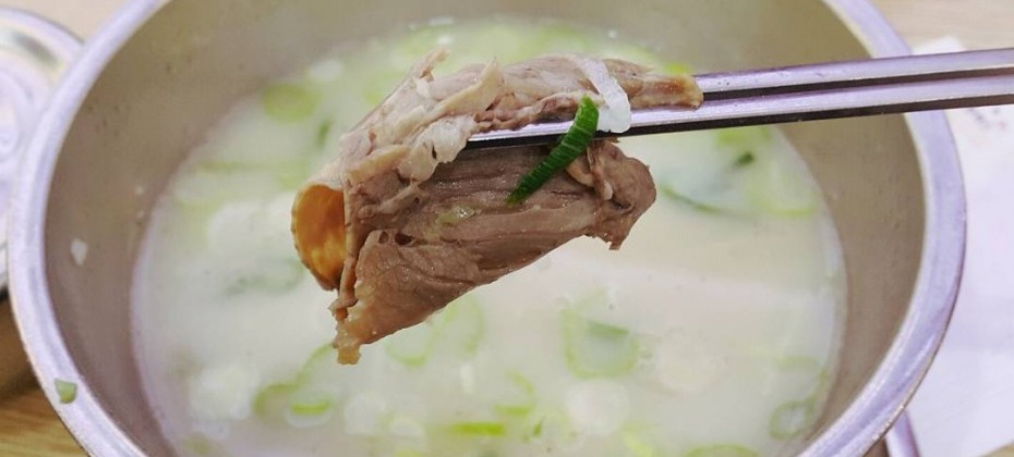 Sinseon Seolnongtang - Myeongdong Branch 