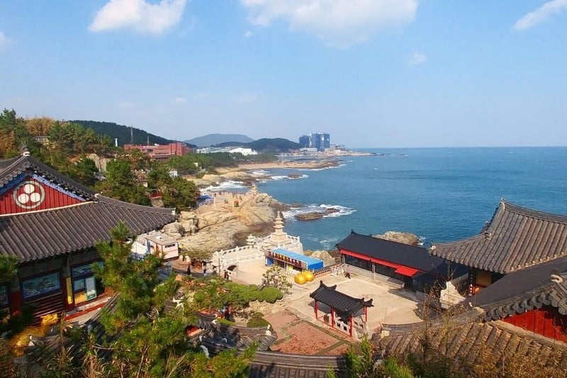 Haedong Yonggungsa Temple  (26/32)