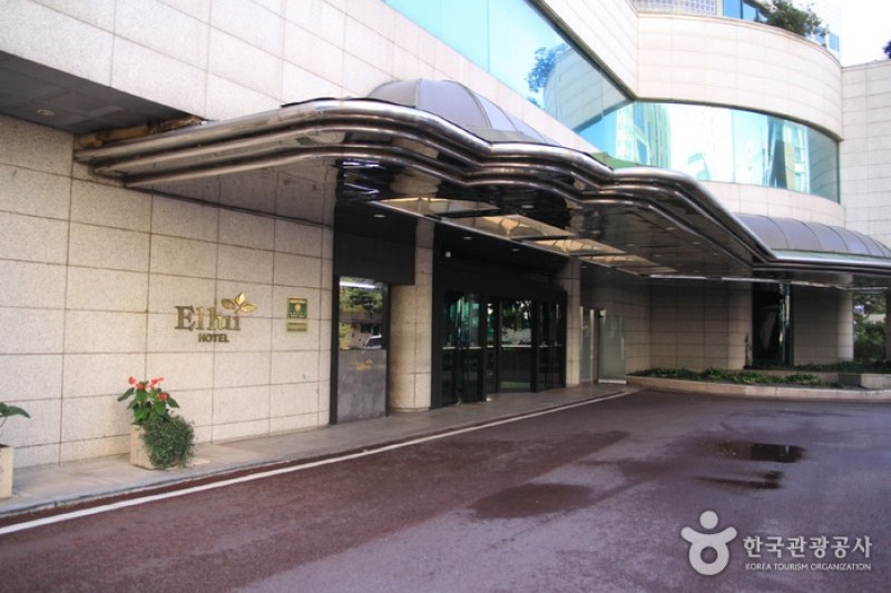 Ellui Hotel (엘루이호텔) (5/5)