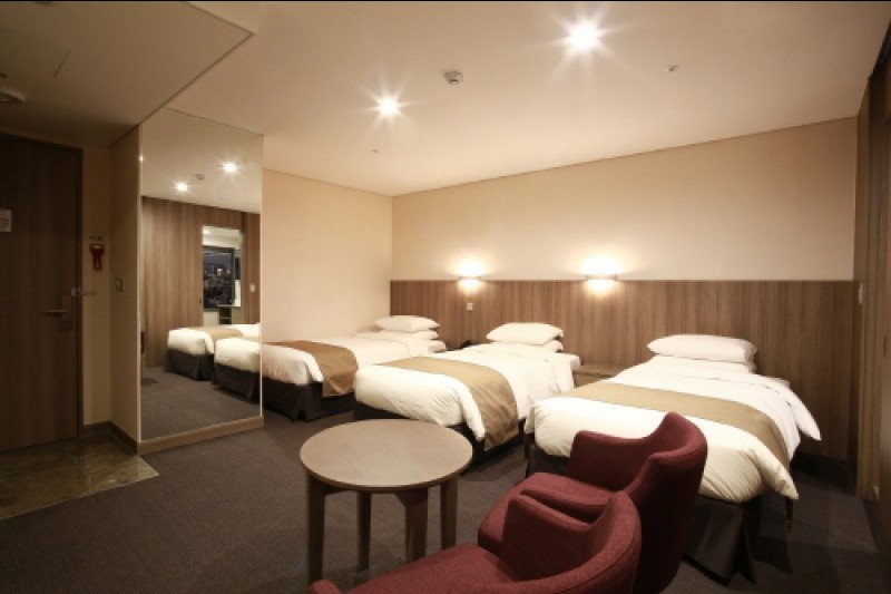 Center Mark Hotel  (11/14)
