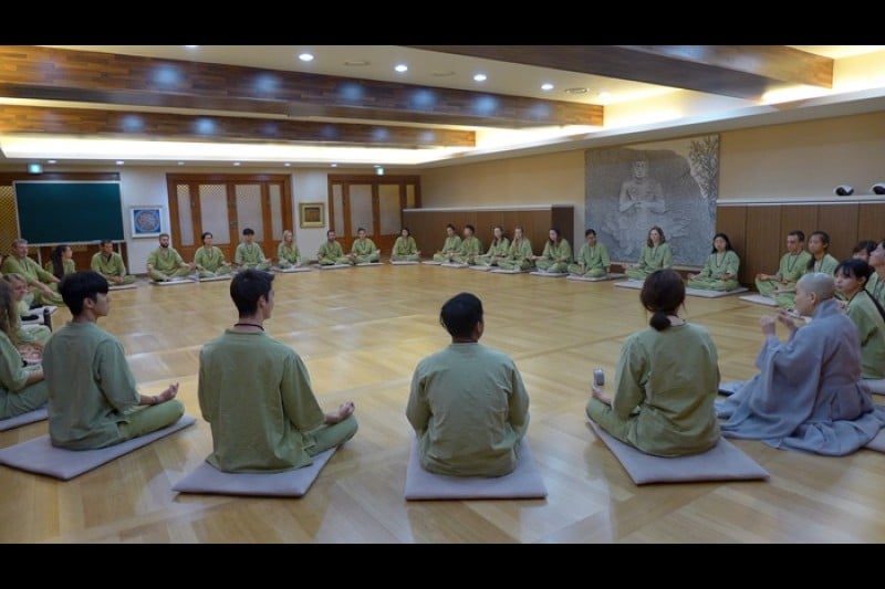 Myogaksa Temple Stay  (1/10)