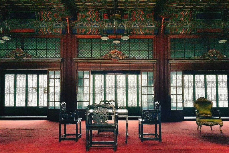 Huijeongdang Hall (희정당)