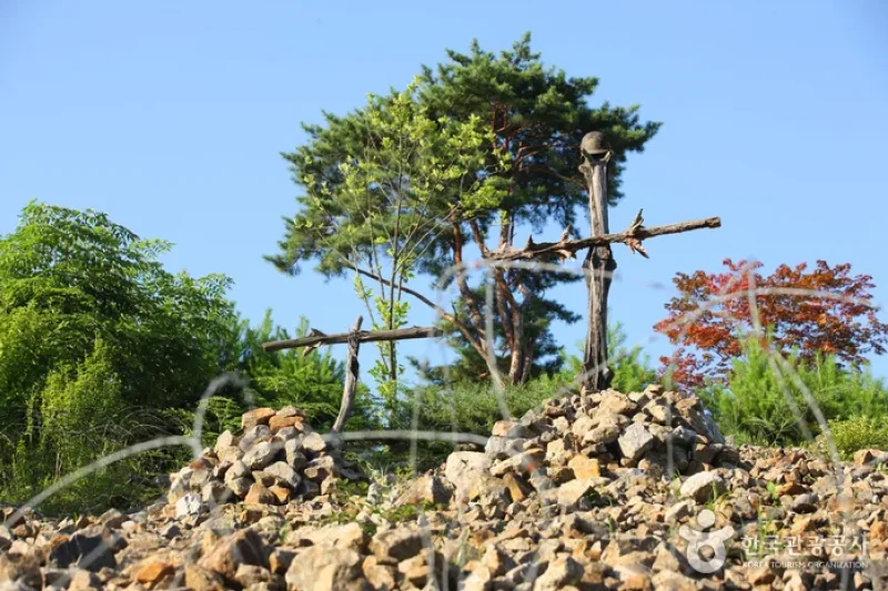 Hwacheon Bimok Park (화천 비목공원) (10/17)