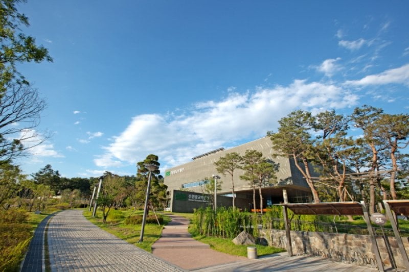 Suwon Gwanggyo Museum  (1/6)