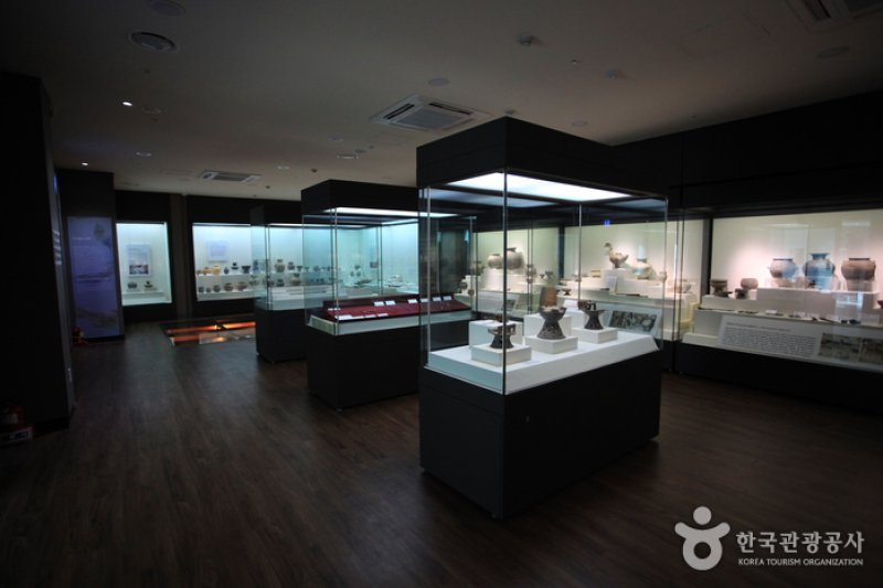 Ulsan Daegok Museum  (3/4)