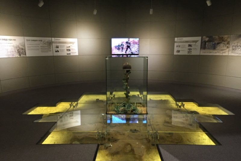 Chilgok Patriots &amp; Peace Memorial (칠곡호국평화기념관) (15/16)