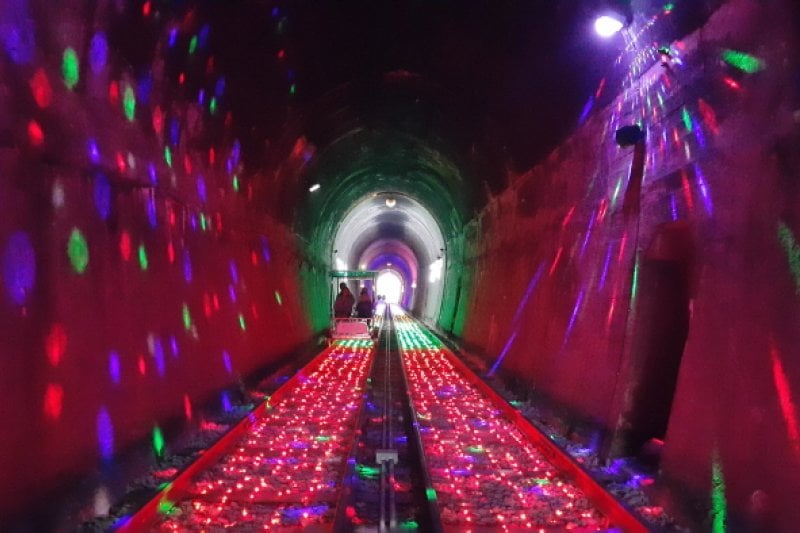 Jeonju Hanok Rail Bike  (8/9)