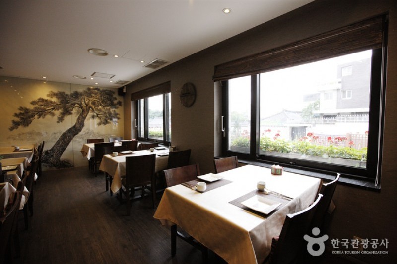Yongsusan - Biwon Branch  (4/21)
