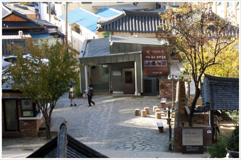 Modern History Experience Hall Gyesanyega  (2/13)