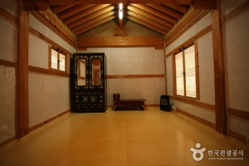 Chi-ong Art Center  (7/14)