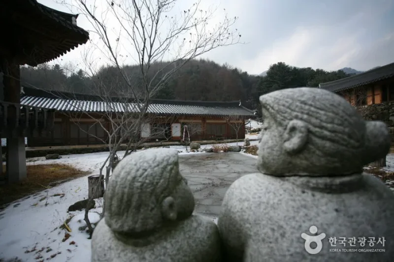 Chi-ong Art Center  (13/14)