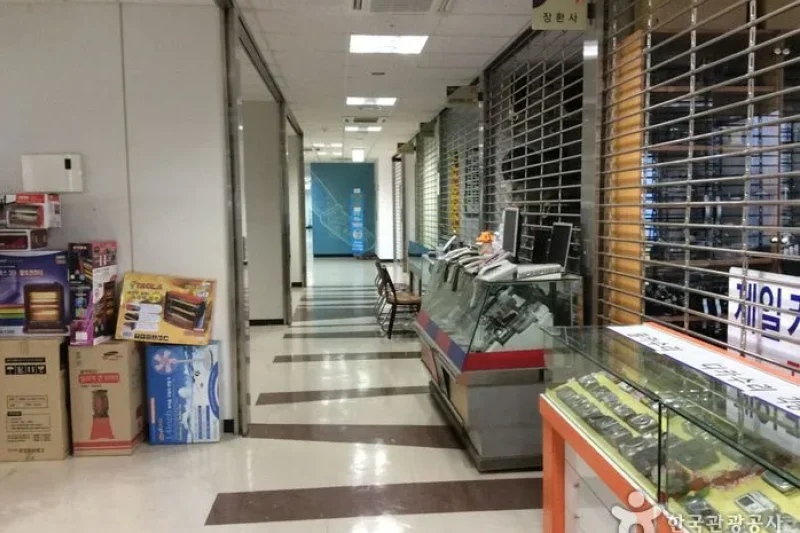 Sewoon Electonics Department Store  (6/27)
