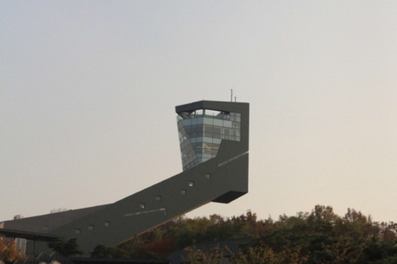 Dream Forest Art Center  (2/4)