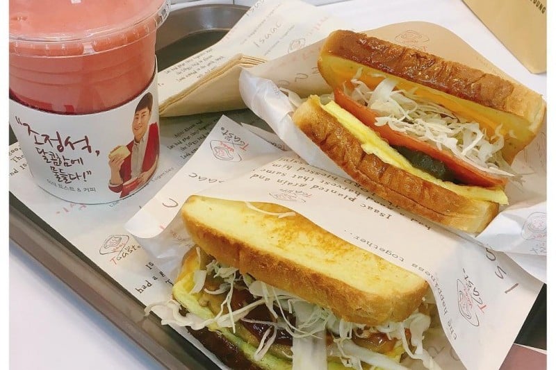Isaac Toast Myeong-dong Branch (9/12)