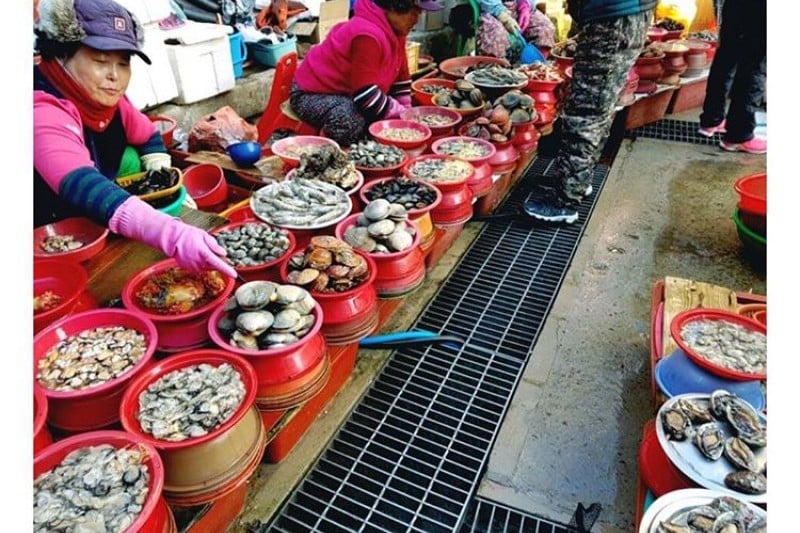 Tongyeong Jungang Market  (15/23)