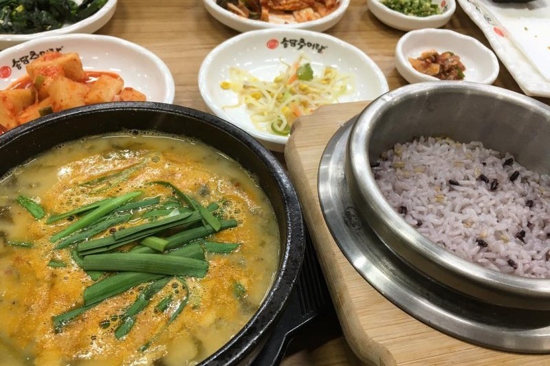 Songdam Chueotang - Sinchon Branch  (3/6)