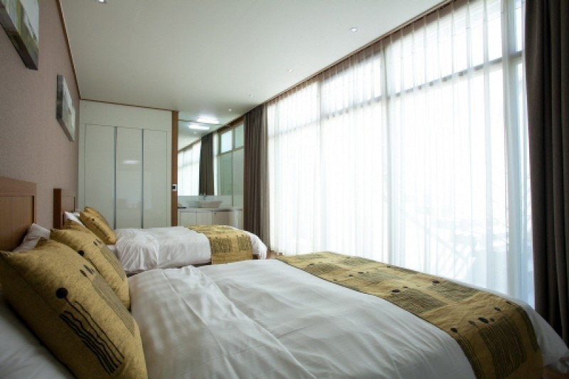 High1 ChooChooPark - Goodstay  (9/22)