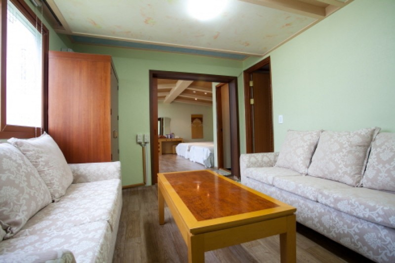 Hotel Sinbuk Hot Springs - Goodstay  (5/6)