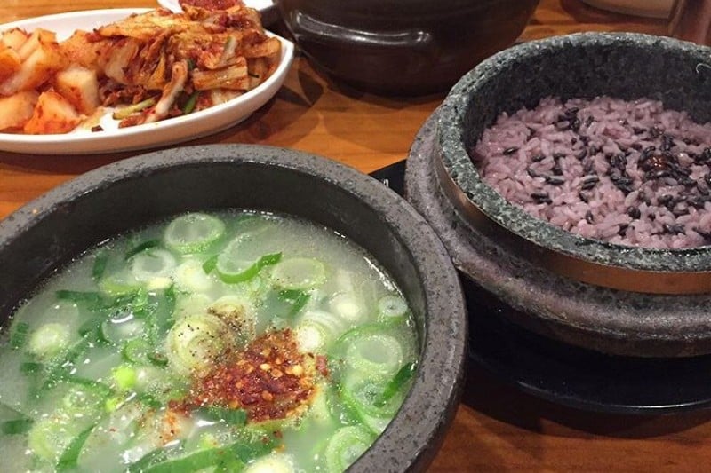Gamiok Seolleongtang  (3/8)