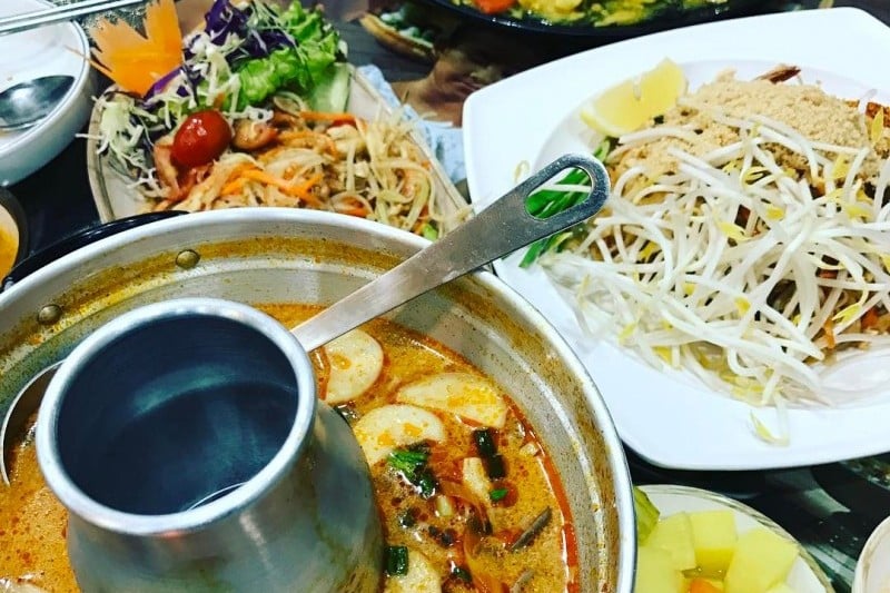 Tuk Tuk Noodle Thai  (9/9)
