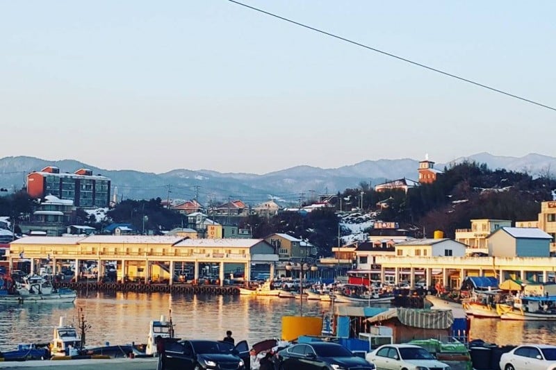 Namae Harbor  (9/9)