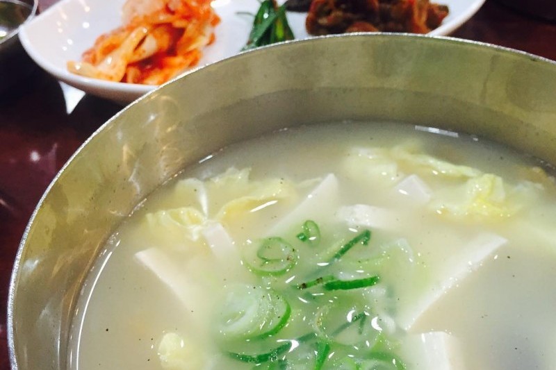 Mugyo-dong Bugeogukjip (4/9)