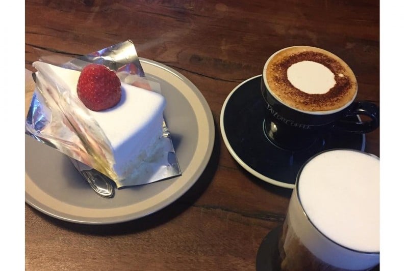 Tailor Coffee Hongdae Branch (1/8)