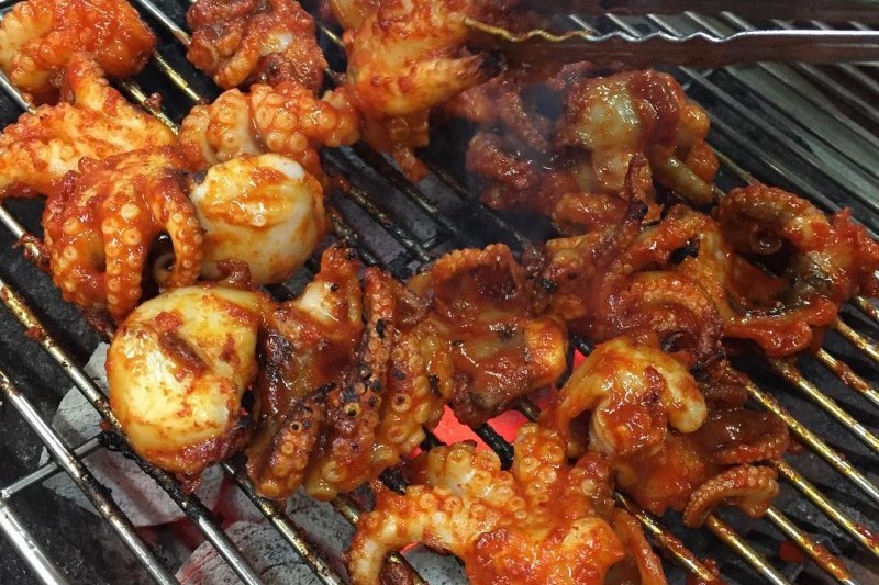 Chungmuro Jjukkumi Bulgogi  (1/9)