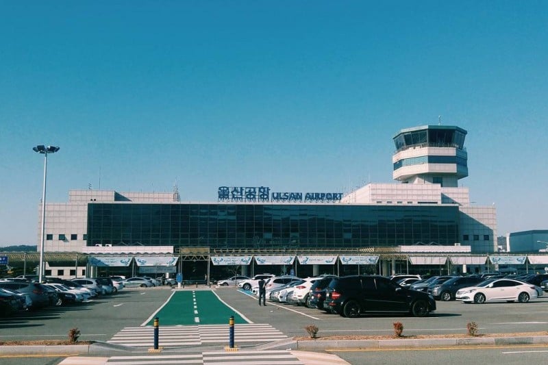 Ulsan Airport  (1/6)