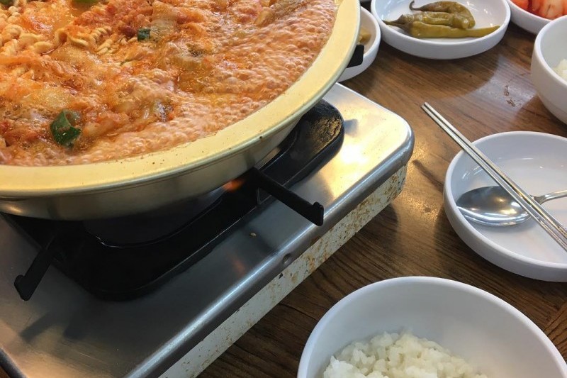 Jangdokdae Kimchi Jjigae (5/12)