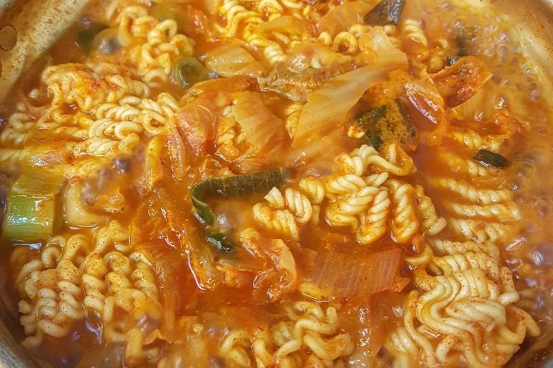 Jangdokdae Kimchi Jjigae (7/12)