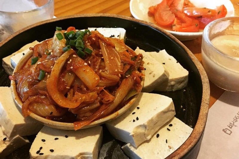 Baekseju Maeul Jonggak Branch - Discover Traditional Korean Spirits and Cuisine (2/10)