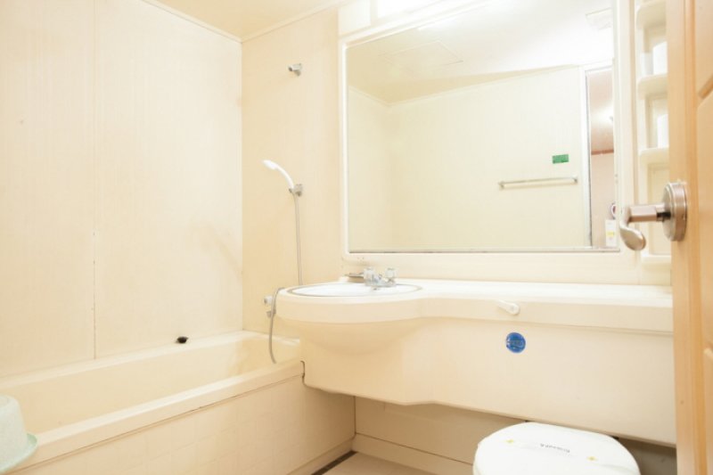 Ilsung Bugok Condo  (11/13)