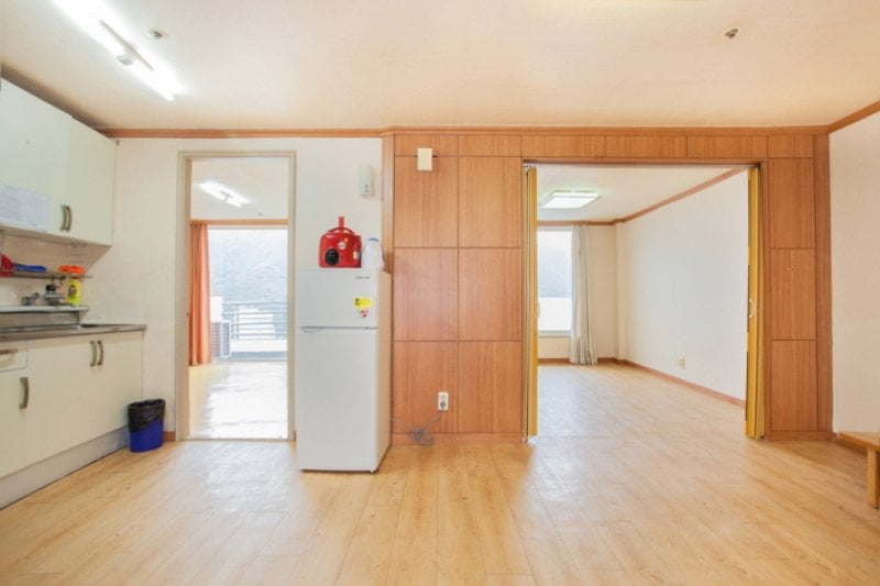 Ilsung Bugok Condo  (12/13)
