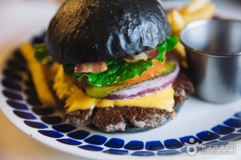 I am A burger  (5/6)