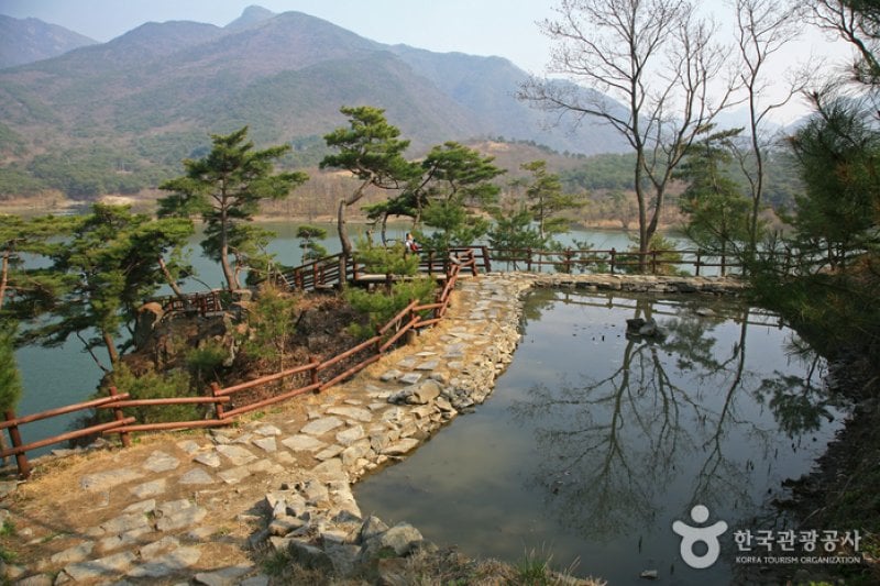 Old Sanmaki Trail (산막이옛길) (6/12)