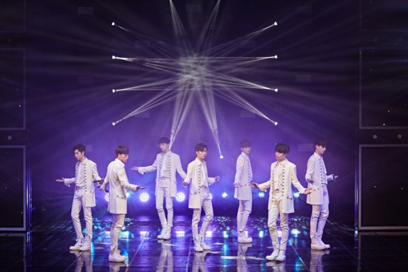 BOYS24 Live Concert  (10/11)