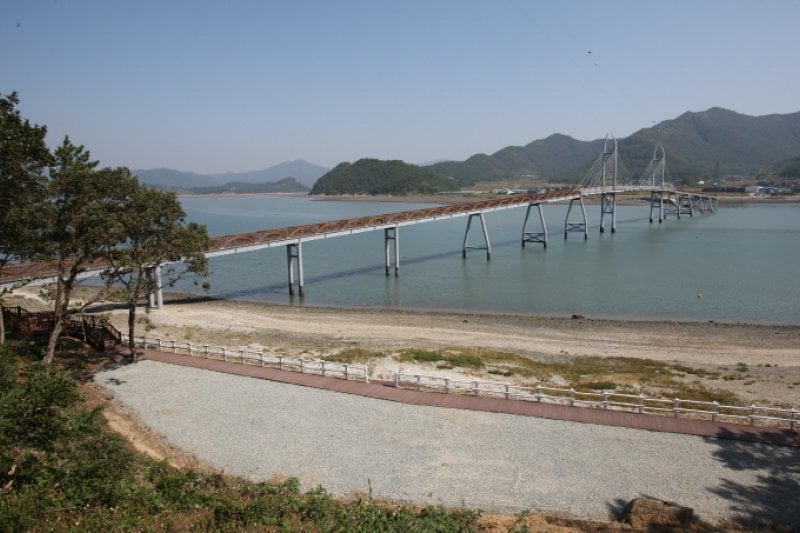 Gaudo Island  (5/12)