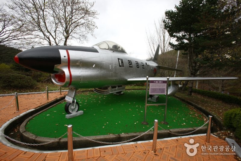 Nakdong River Victory Memorial Hall  (3/13)