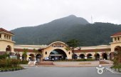 Sinbuk Resort's SpringFall 