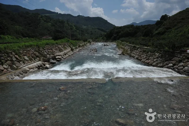 Eochi Valley  (5/7)