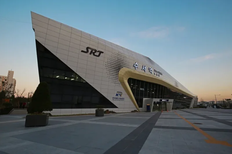SRT (Super Rapid Train) Suseo Station  (11/12)