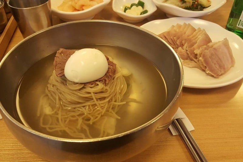 Jungin Myeonok  (6/11)