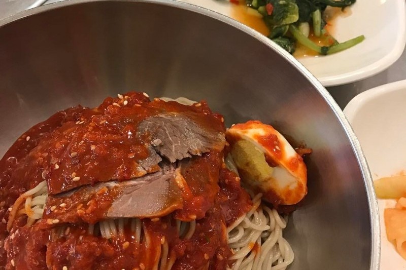 Jungin Myeonok  (8/11)